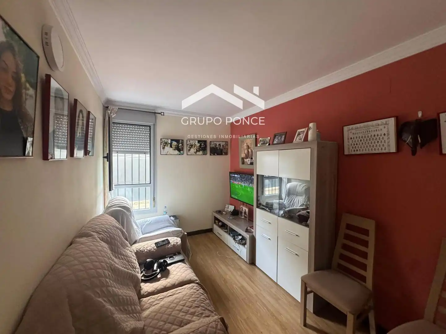 Sala de estar de Piso en venta en Jerez de la Frontera con Jardín privado, Trastero y Piscina