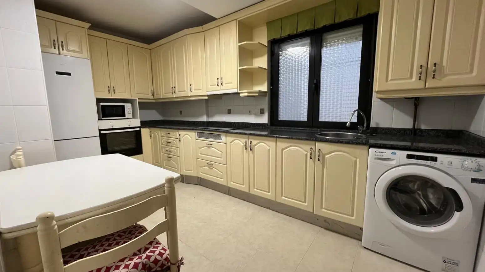 Flat to rent in El Astillero - LA CANTABRICA, imagen 2
