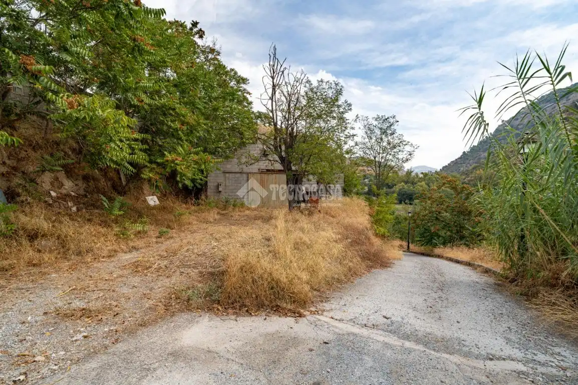 Terreno industrial en venta en Albaicín