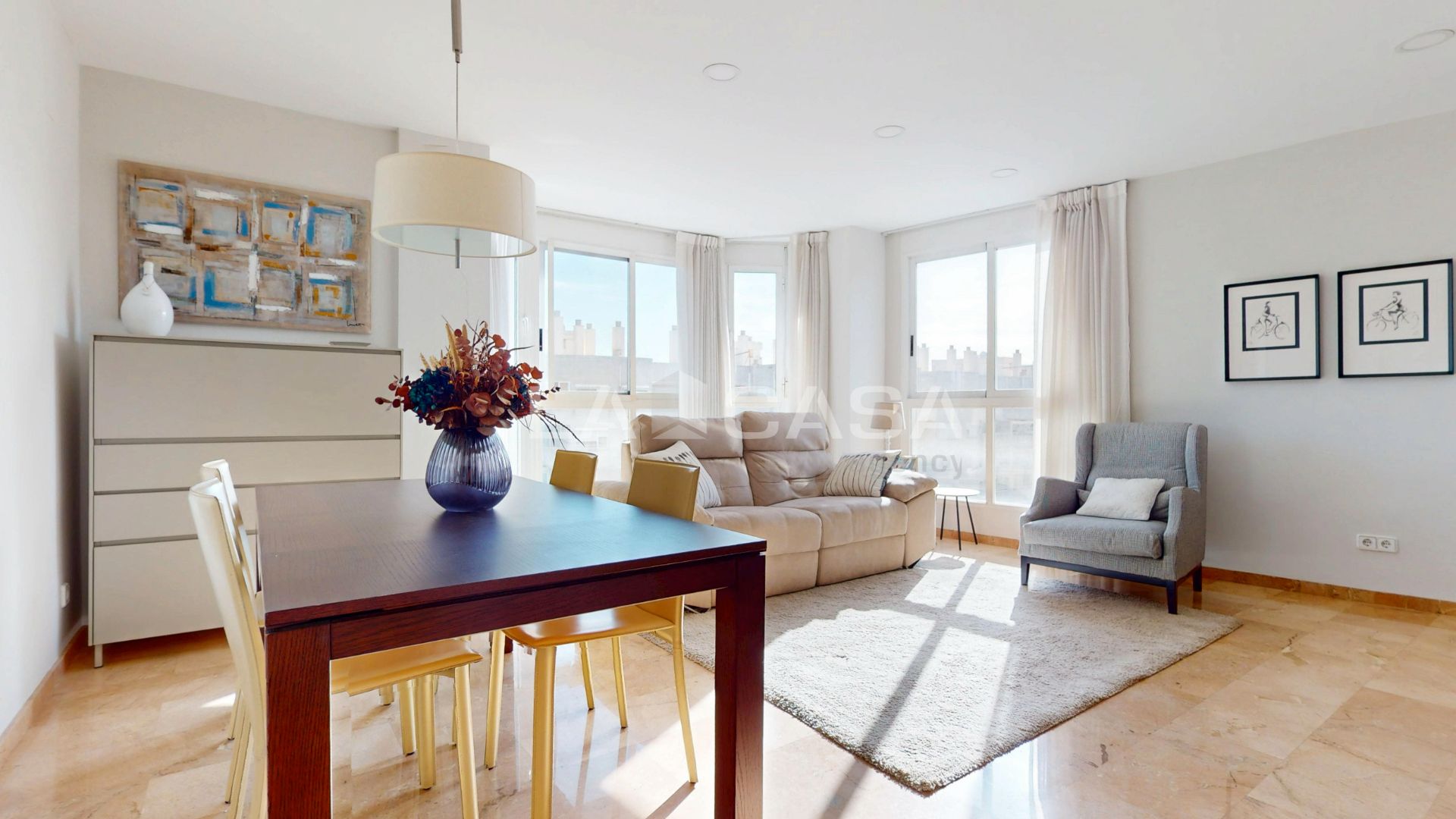 Living room of Flat for sale in  Valencia Capital  with Air Conditioner, Heating and Furnished