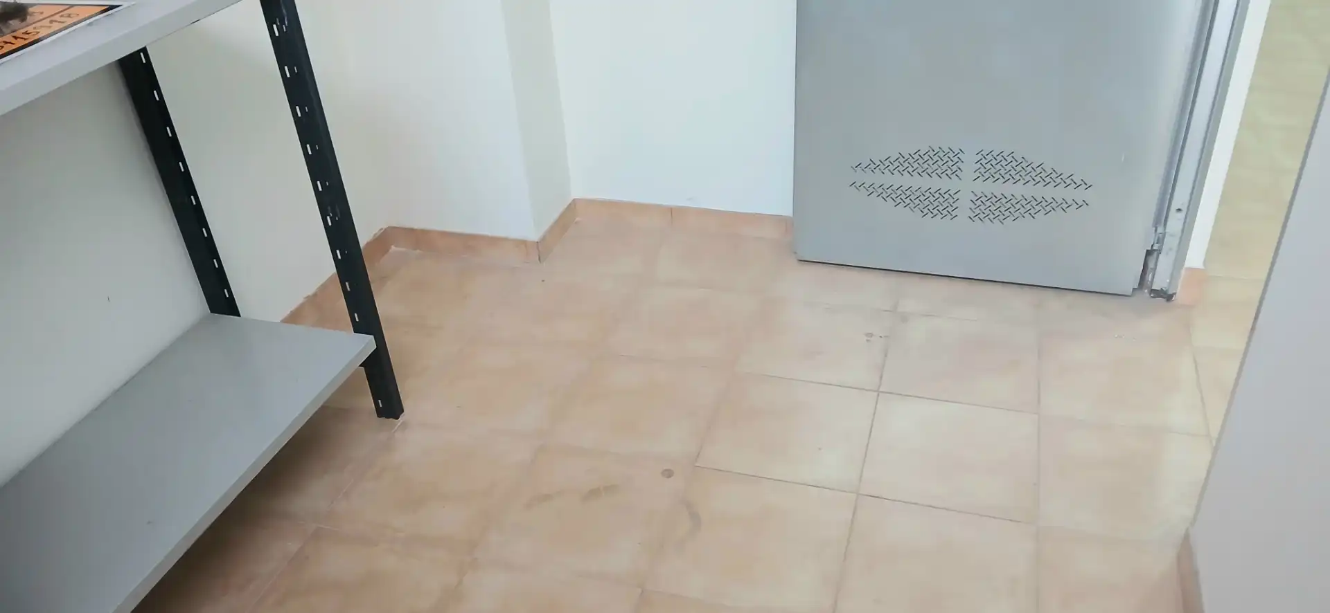 Küche von Lagerraum zum Verkauf in Almería