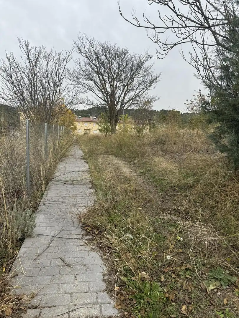 Casa adosada en venda en Albalate de Zorita amb Calefacció, Jardí privat i Alarma