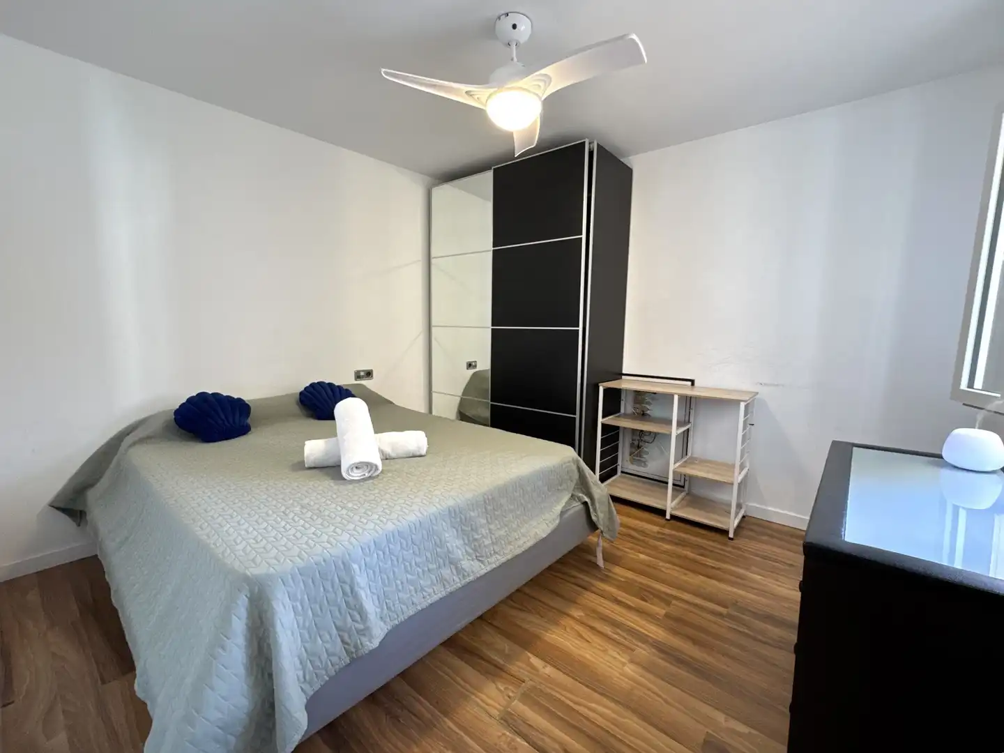 Schlafzimmer von Wohnungen zum Verkauf in  Palma de Mallorca mit Klimaanlage, Terrasse und Balkon