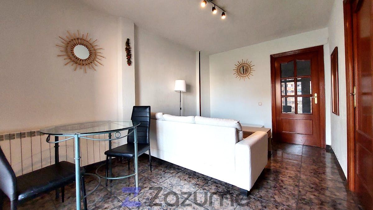 Sala de estar de Piso de alquiler en Alcalá de Henares con Calefacción, Terraza y Amueblado