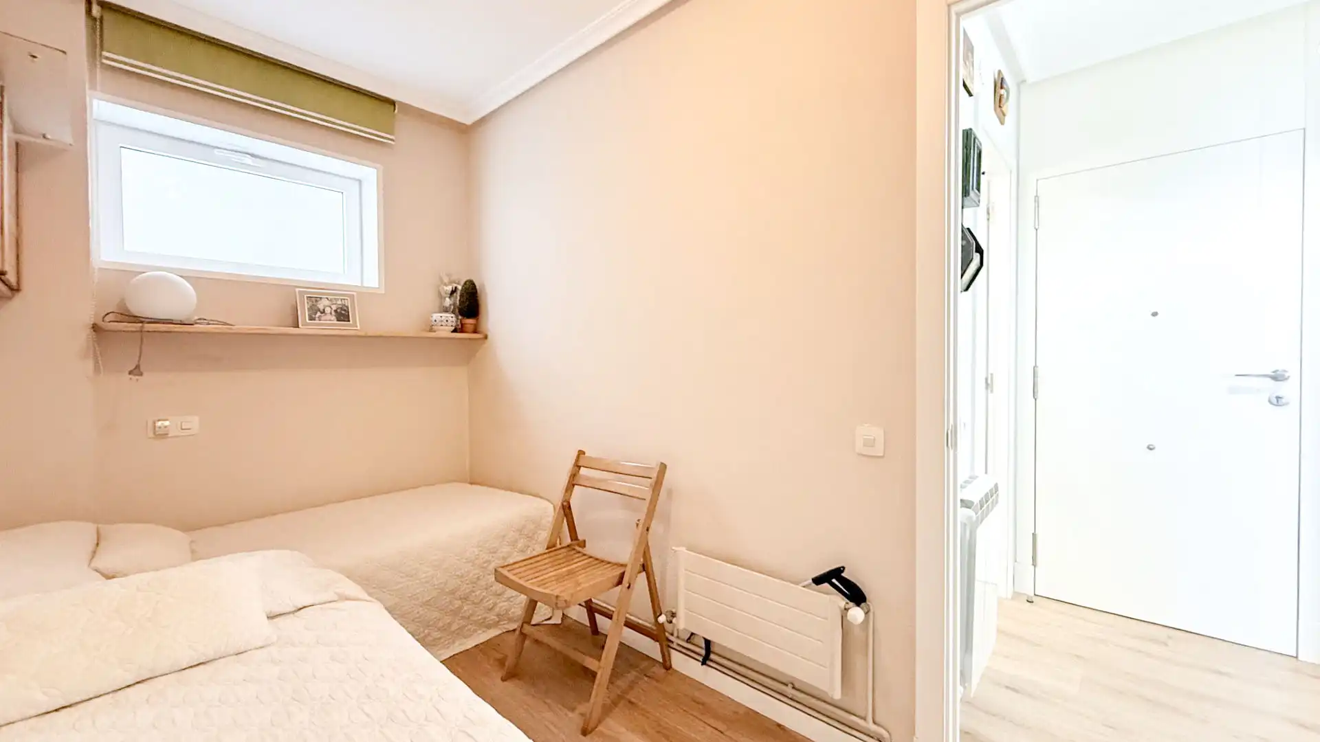 Habitación de Piso en venta en Vigo  con Calefacción, Jardín privado y Amueblado