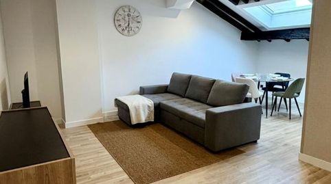 Foto 3 de Ático de alquiler en Buenos Aires Kalea, Plaza Circular, Bilbao