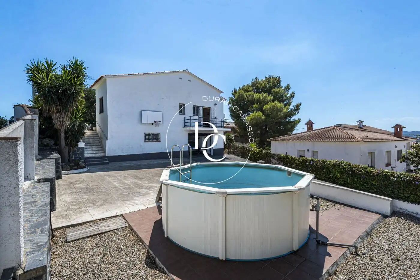 Piscina de Casa o xalet en venda en Sant Pere de Ribes amb Jardí privat, Terrassa i Traster