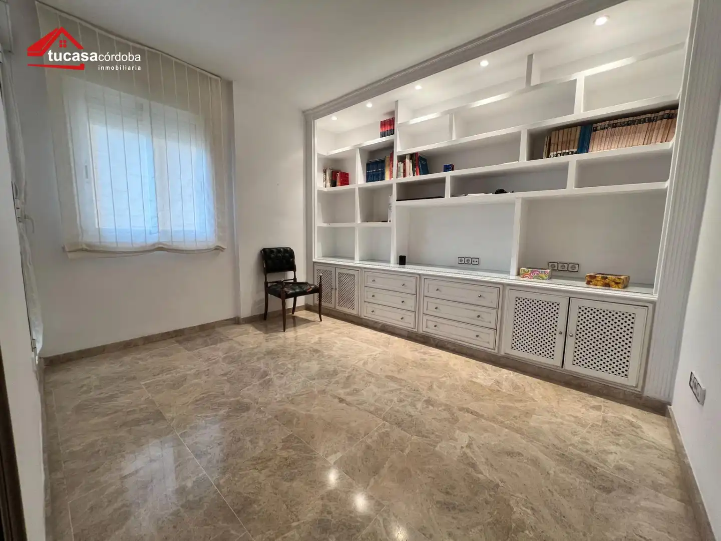 Sala d'estar de Àtic en venda en  Córdoba Capital amb Terrassa i Traster