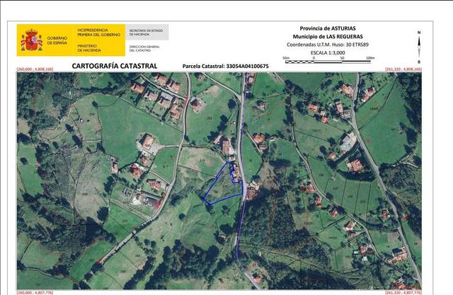 Terreno residencial en Venta en Lugar ESCAMPLERO en Las Regueras