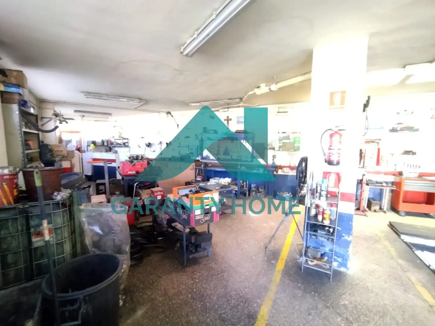 Local comercial en venda a Casco Antiguo, imagen 4