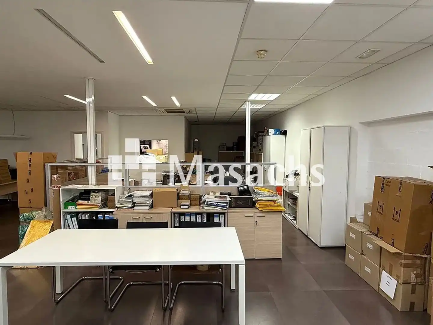 Nau industrial en venda en Badalona