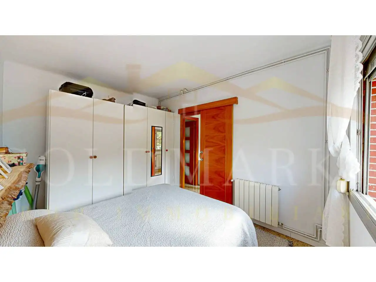 Bedroom of Flat for sale in Pallejà  with Air Conditioner and Heating