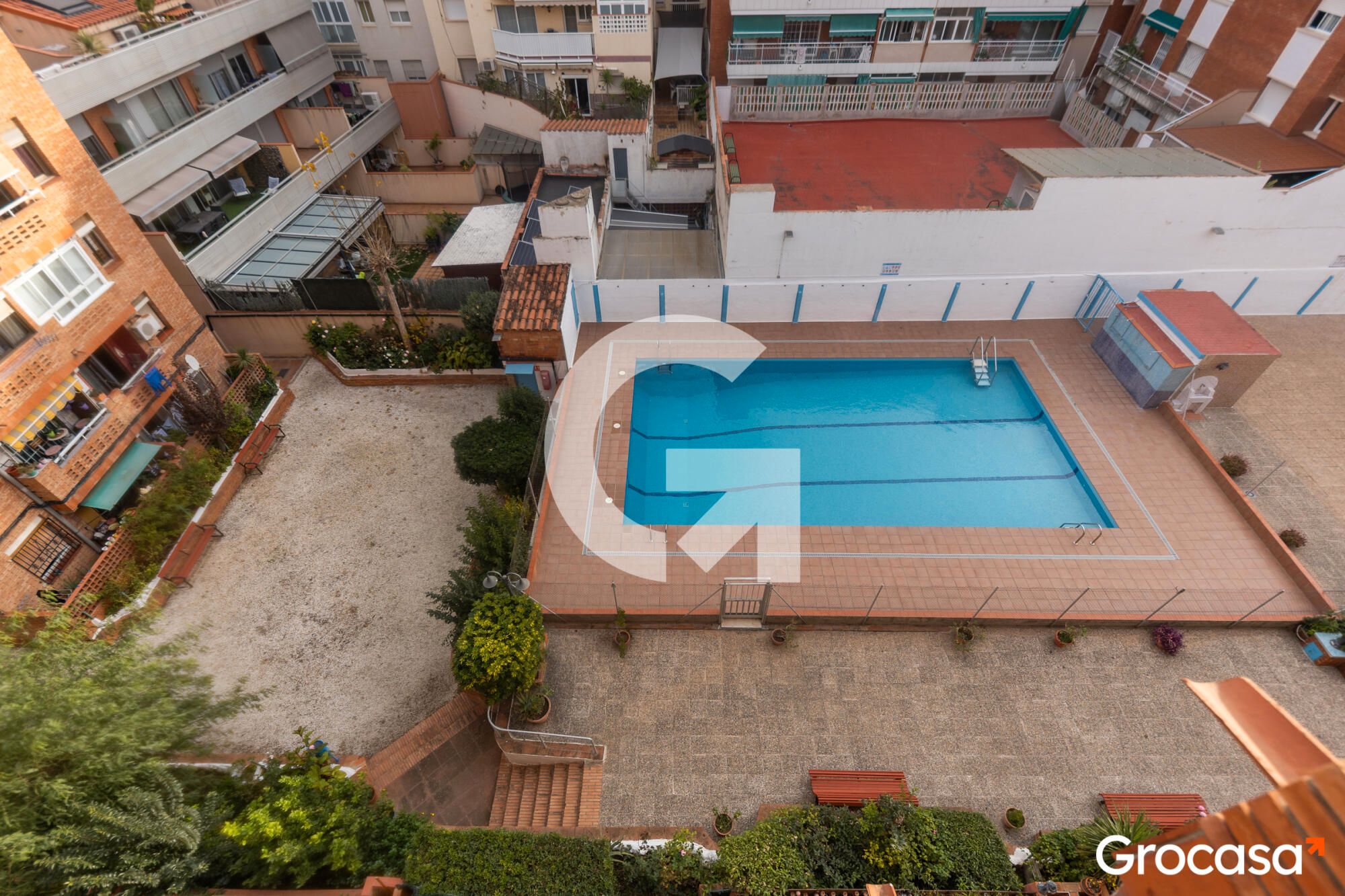 Swimming pool of Flat for sale in Sant Boi de Llobregat  with Air Conditioner, Oven and Balcony