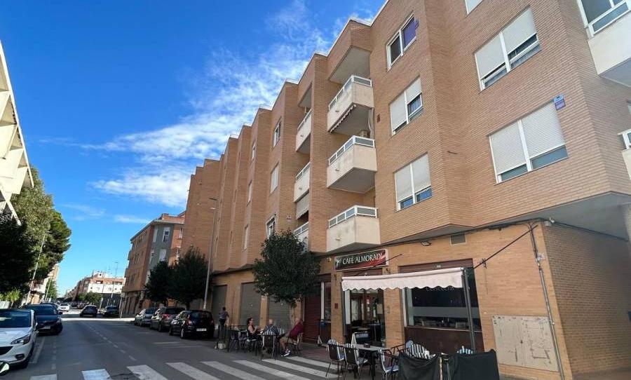 Photo 1 of Flat for sale in C. Mayor, Almoradí, Alicante