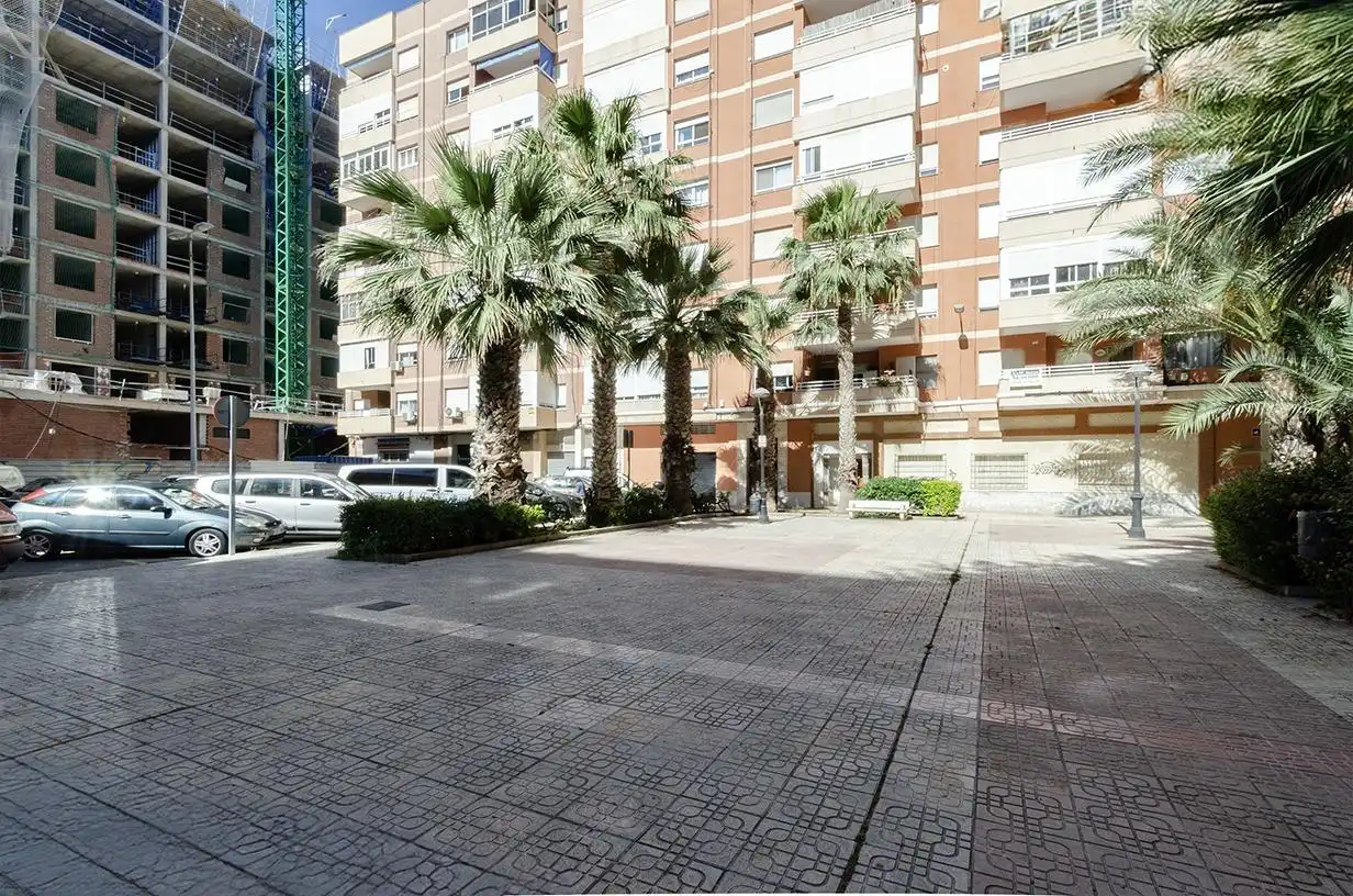 Gewerbefläche zum Verkauf in Plaza Poeta Pelayo 3, imagen 6