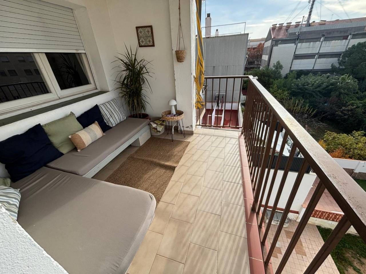 Balcony of Flat for sale in Vilanova i la Geltrú  with Air Conditioner, Heating and Parquet flooring
