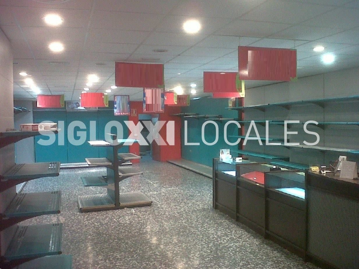 Premises to rent in  Barcelona Capital  with Air Conditioner