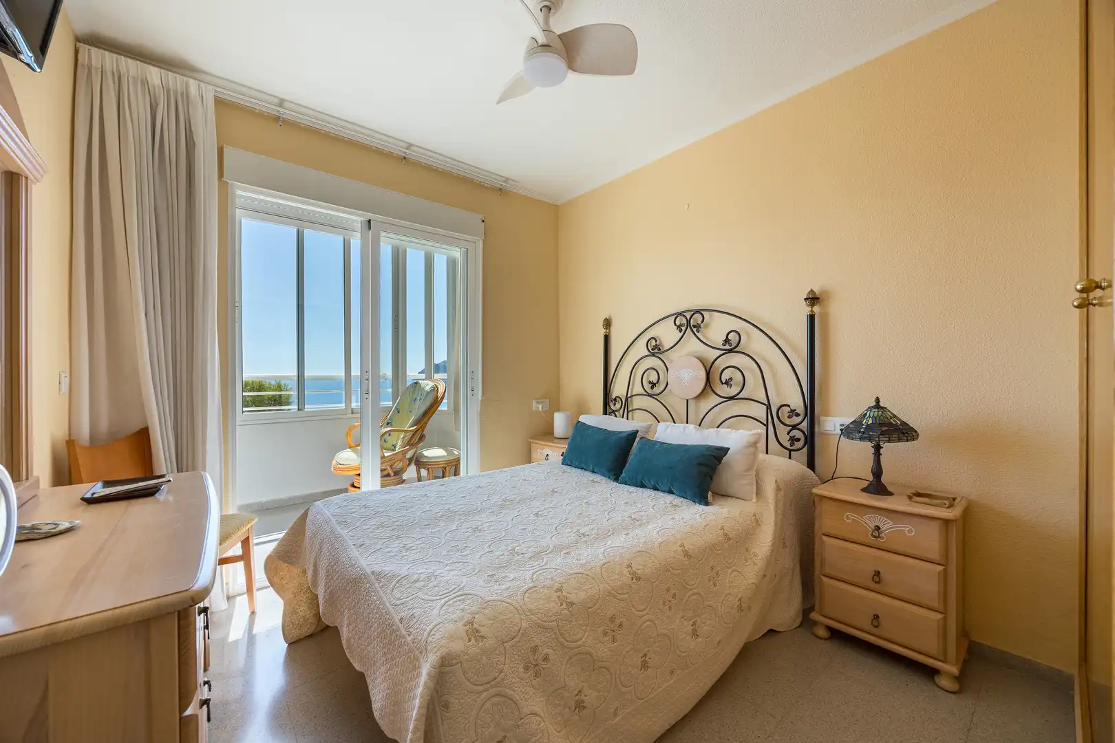 Flat with pool for sale in Playa de Poniente, imagen 27