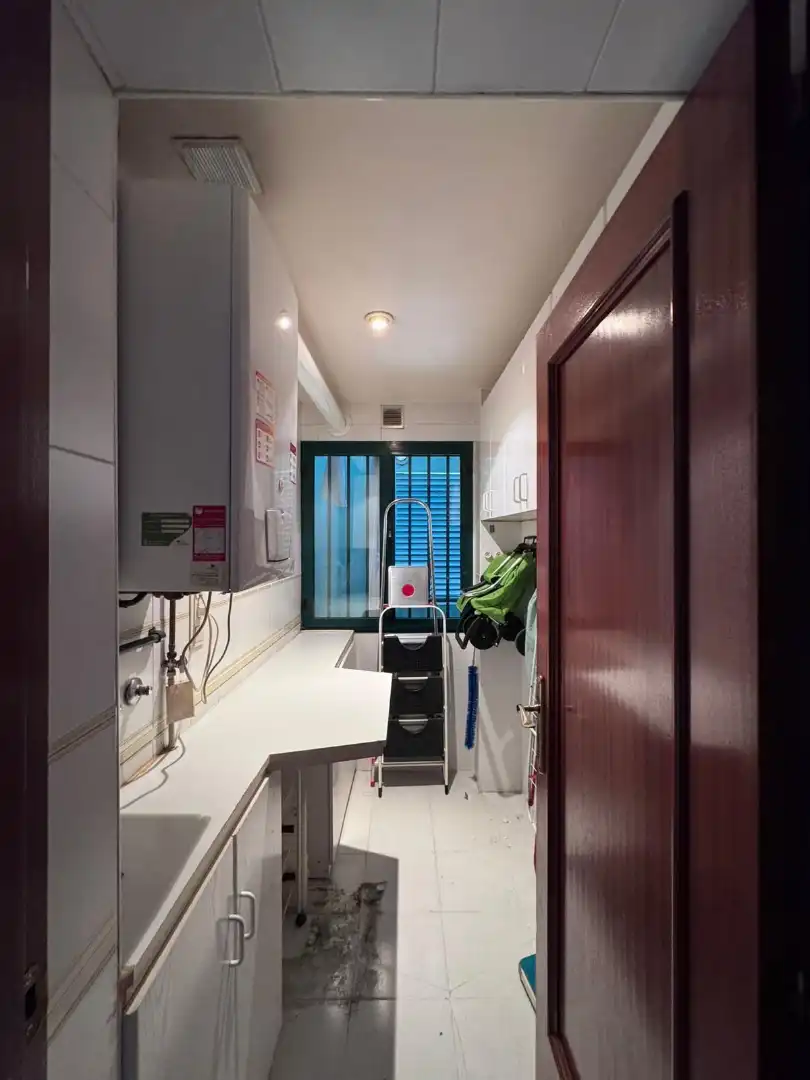 Kitchen of Flat for sale in Valladolid  with Heating, Parquet flooring and Storage room