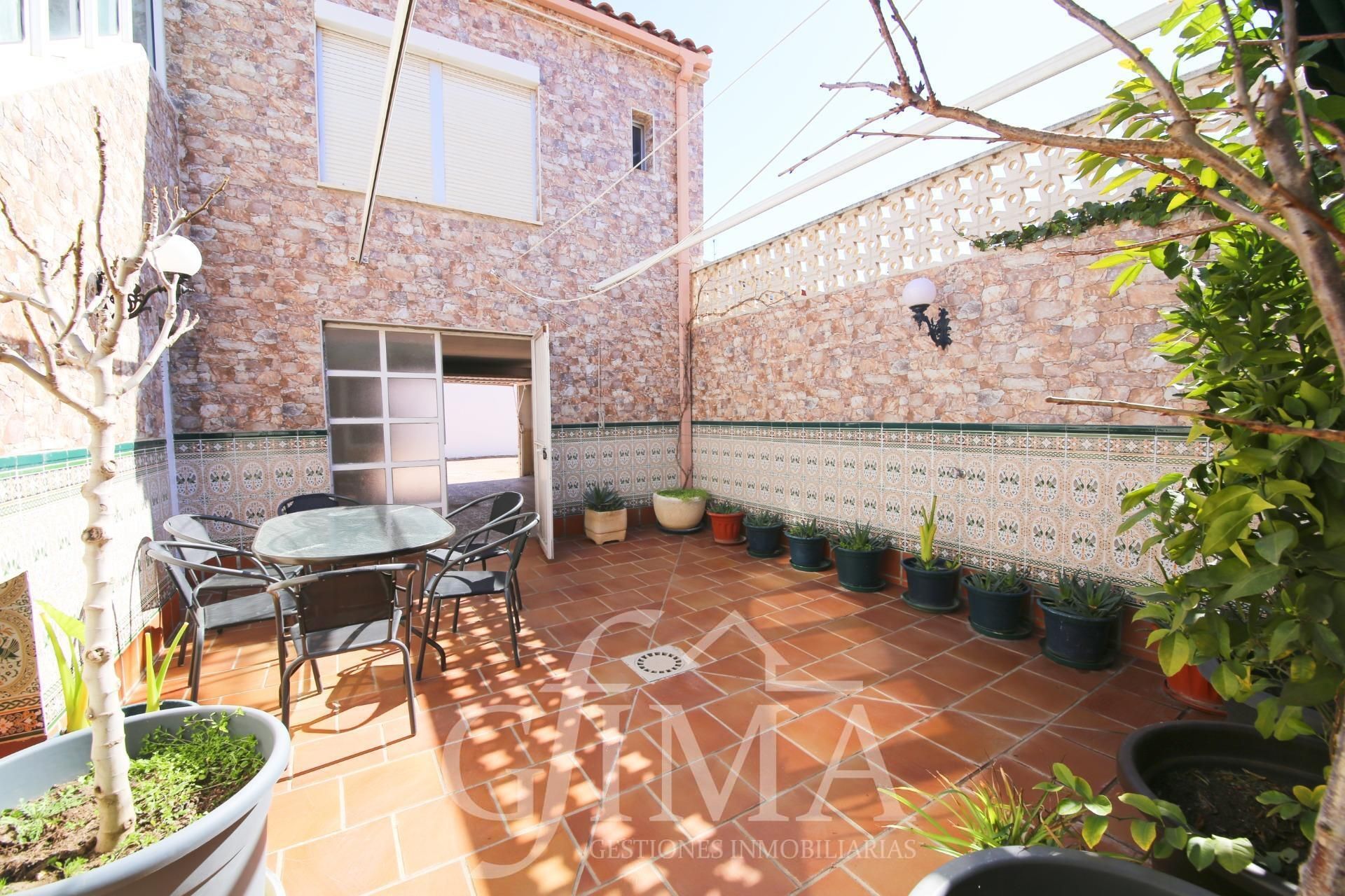 Terrassa de Casa o xalet en venda en Tomelloso amb Balcó