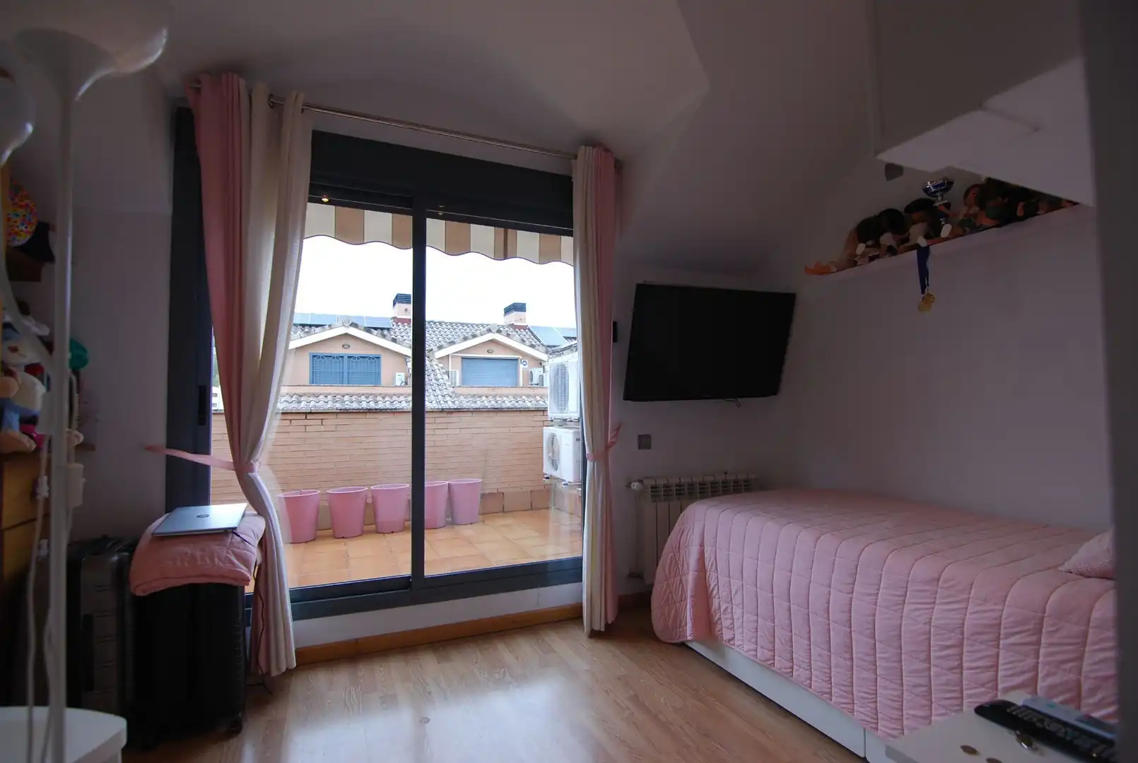 Dormitori de Casa o xalet en venda en San Martín de la Vega, Madrid