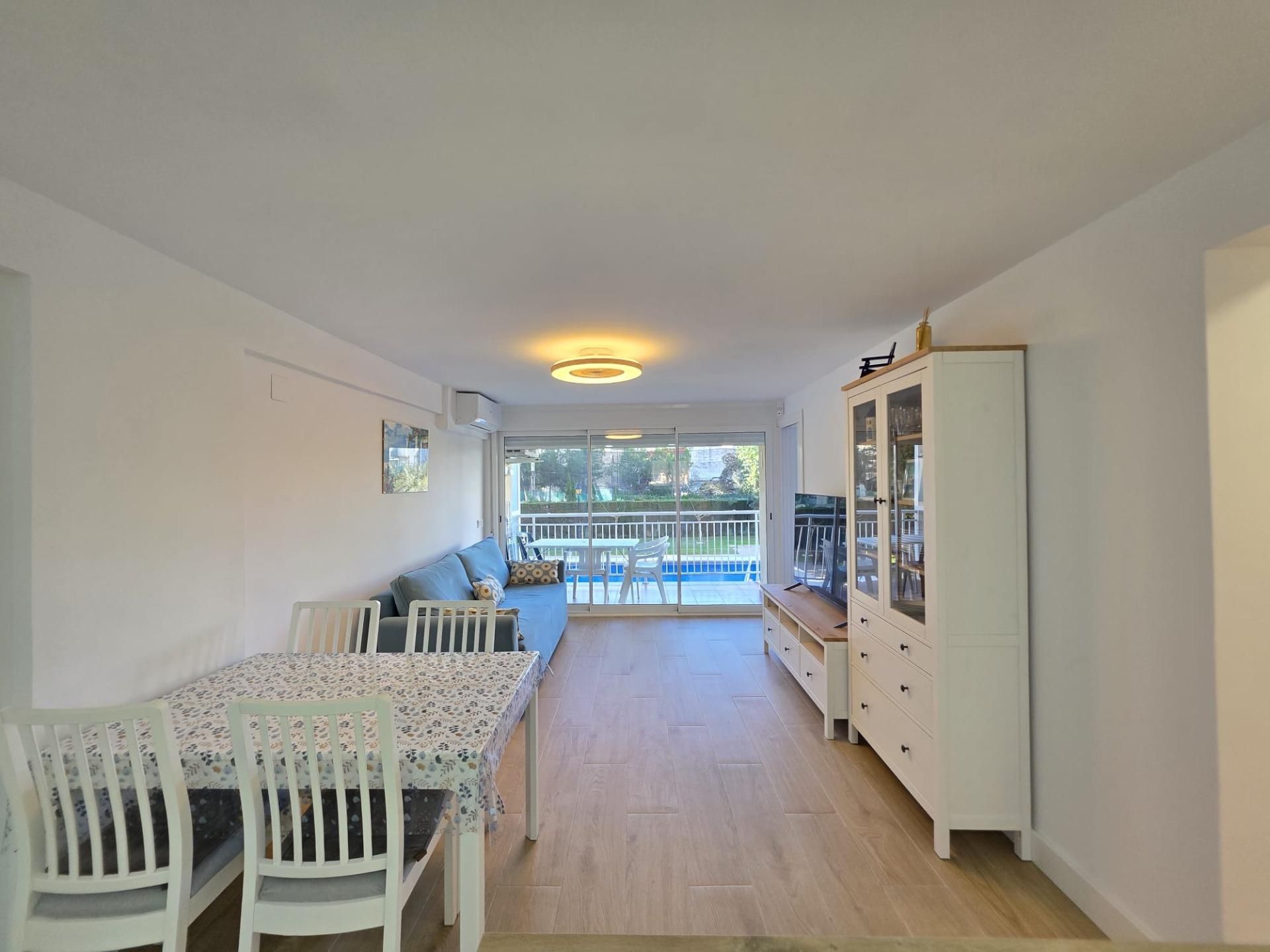 Flat for sale in Mar i Camp - Platja dels Capellans
