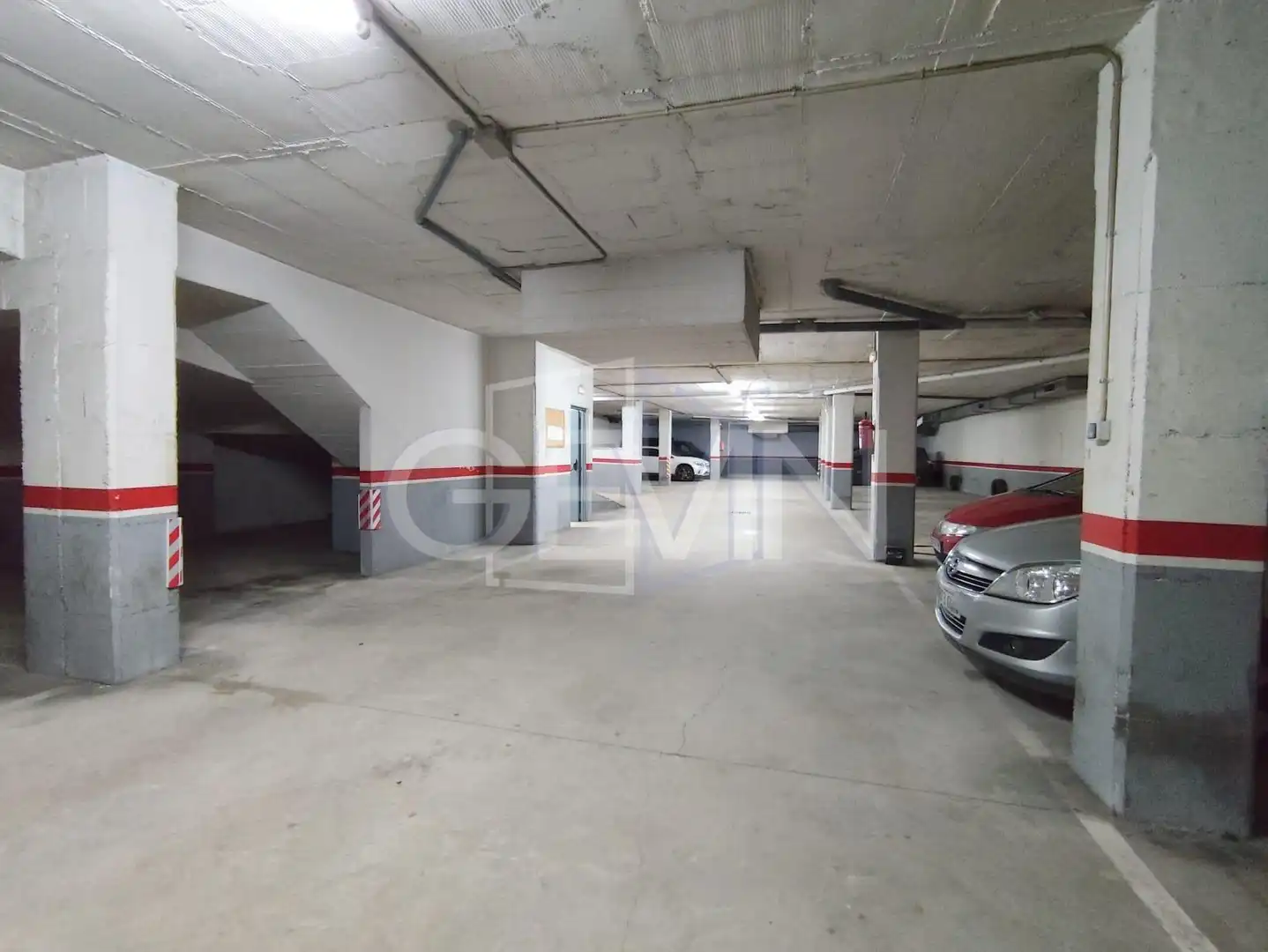 Parking de Piso en venta en Santa Perpètua de Mogoda con Aire acondicionado, Trastero y Balcón