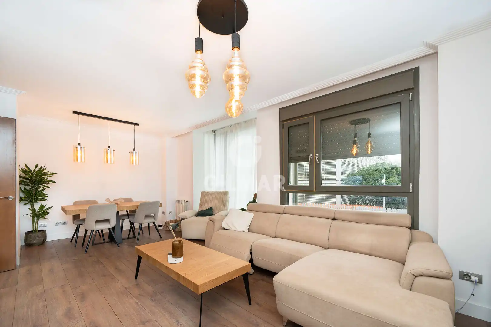 Living room of Flat for sale in Madrid  with Heating, Private garden and Storage room