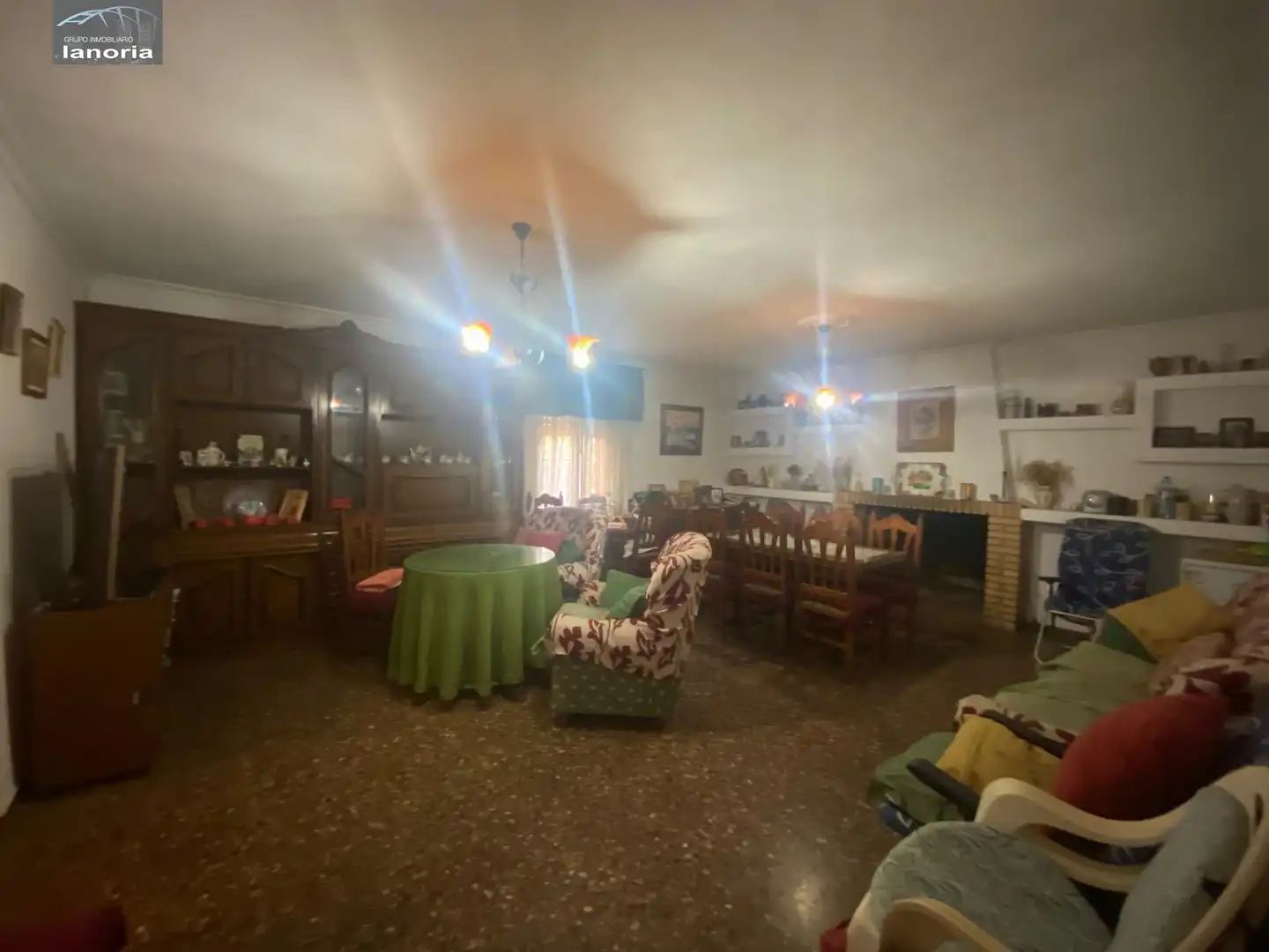 Sala d'estar de Casa o xalet en venda en Albacete amb Jardí privat, Terrassa i Piscina