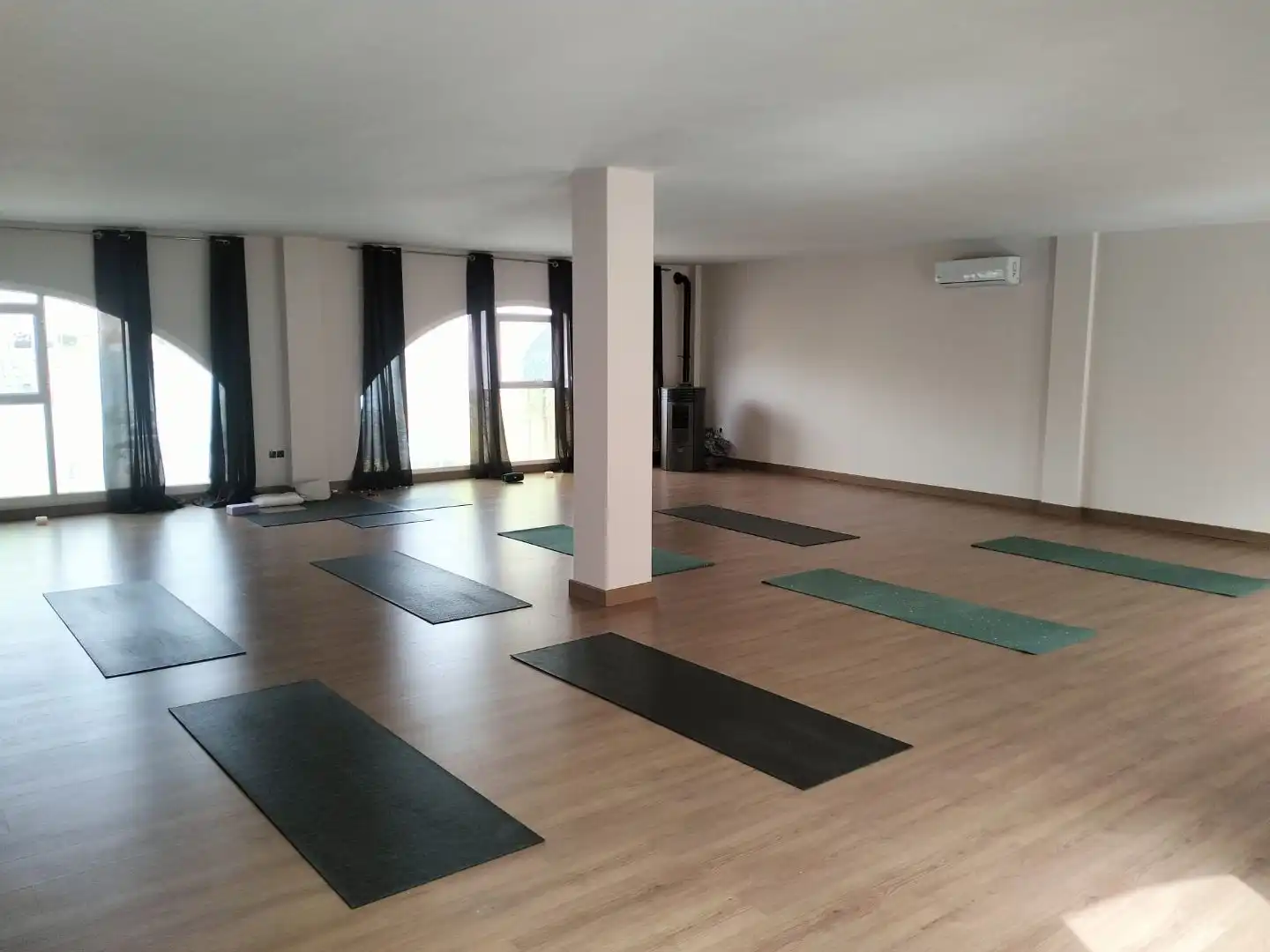Local de lloguer en Rojales amb Aire condicionat, Calefacció i Parquet