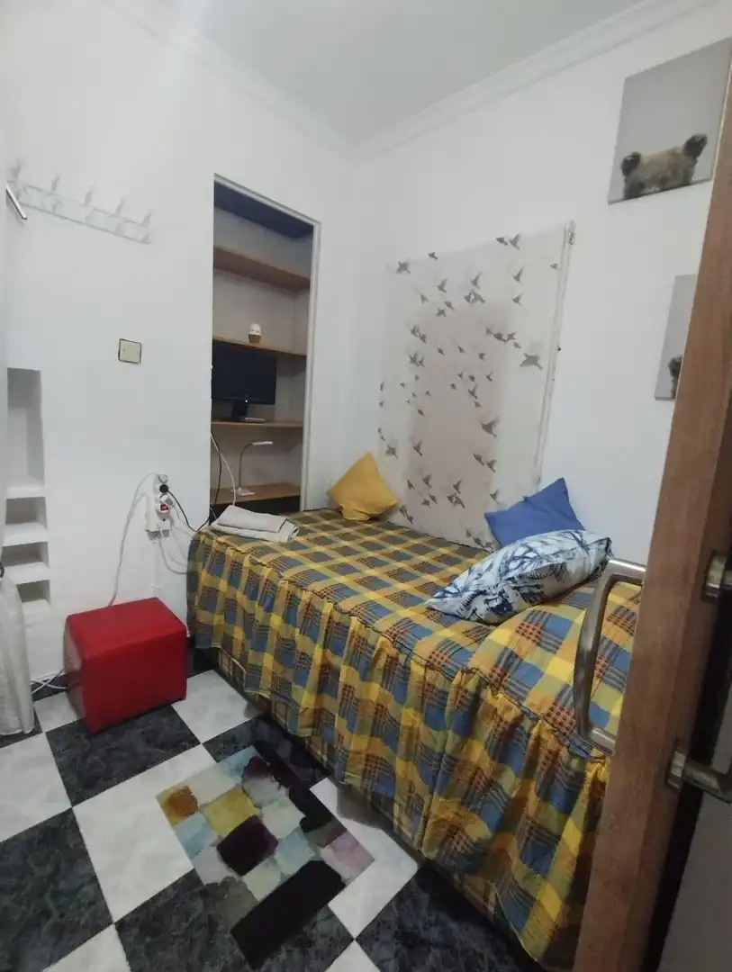 Habitación de Piso en venta en Cádiz con Amueblado