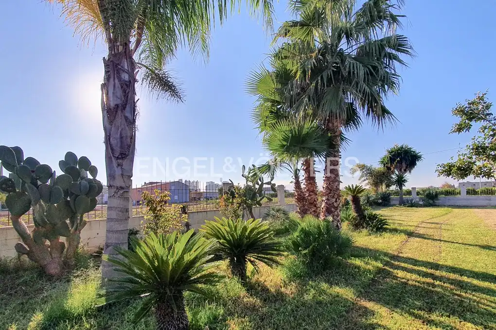 Casa o chalet en venta en Valencia con Calefacción y Jardín privado