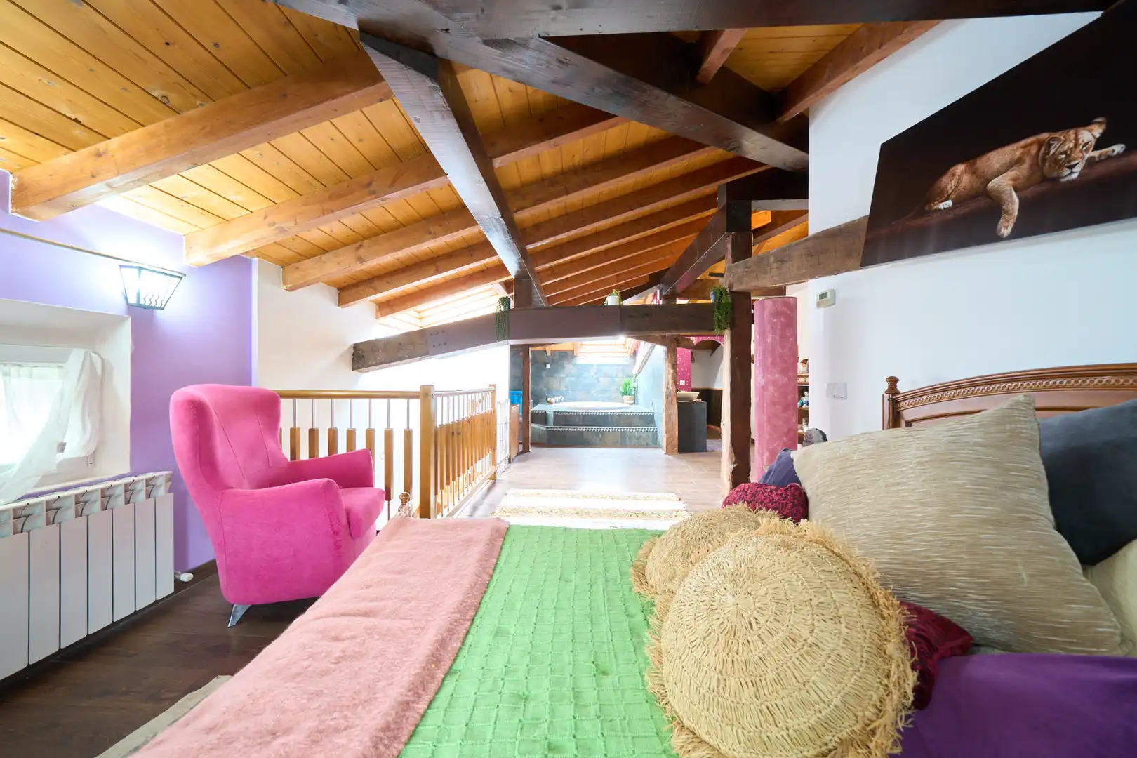 Sala d'estar de Casa adosada en venda en Vitoria - Gasteiz amb Jardí privat, Terrassa i Traster