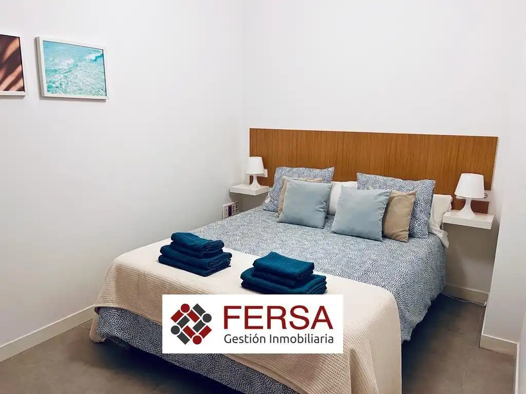 Habitación de Loft en venta en El Puerto de Santa María con Aire acondicionado, Calefacción y Amueblado