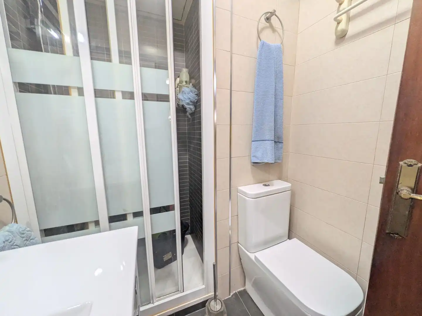 Baño de Piso en venta en Alcalá de Henares con Calefacción