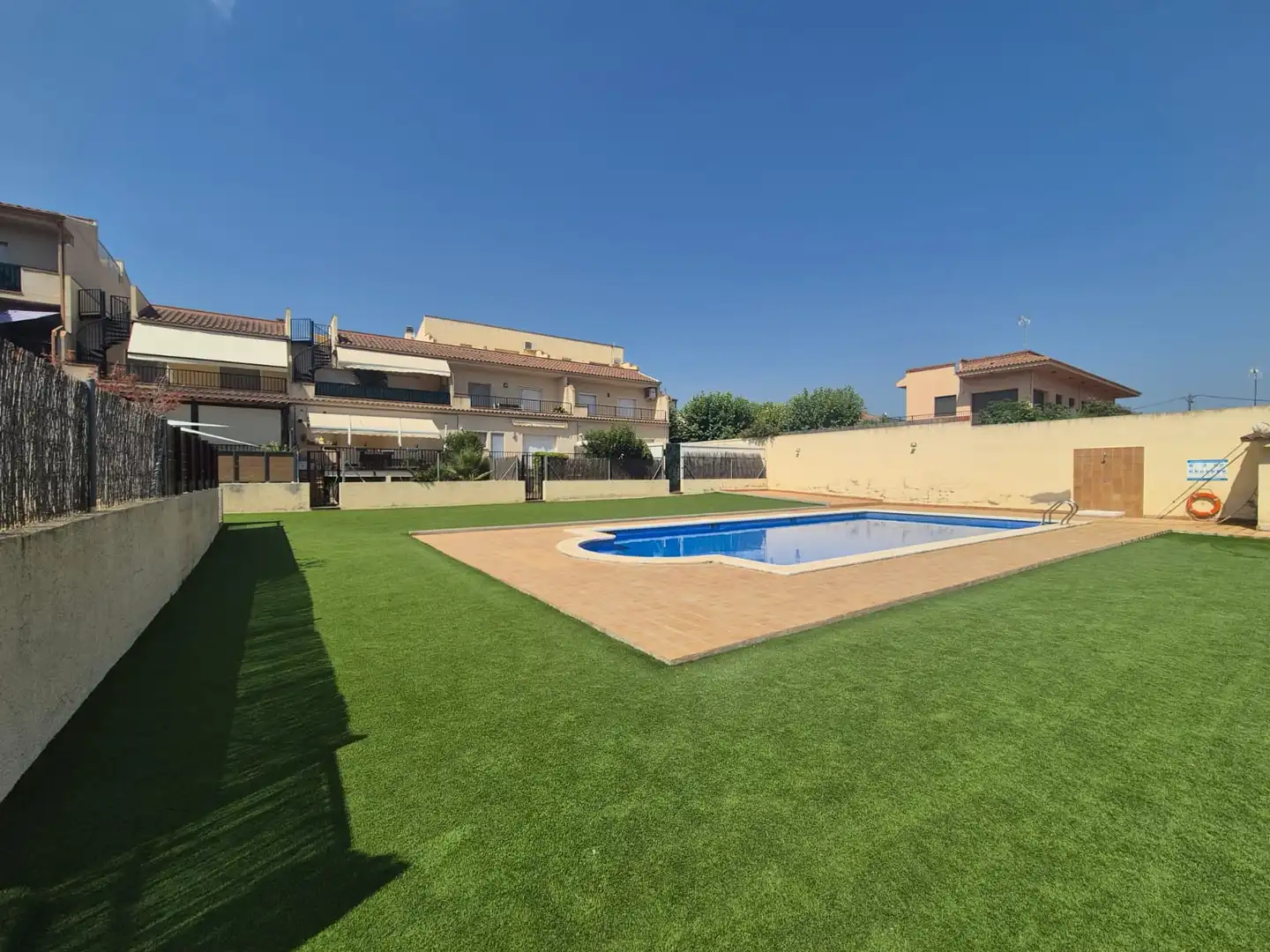 Schwimmbecken von Wohnung zum Verkauf in Sant Jaume dels Domenys mit Heizung, Schwimmbad und Balkon