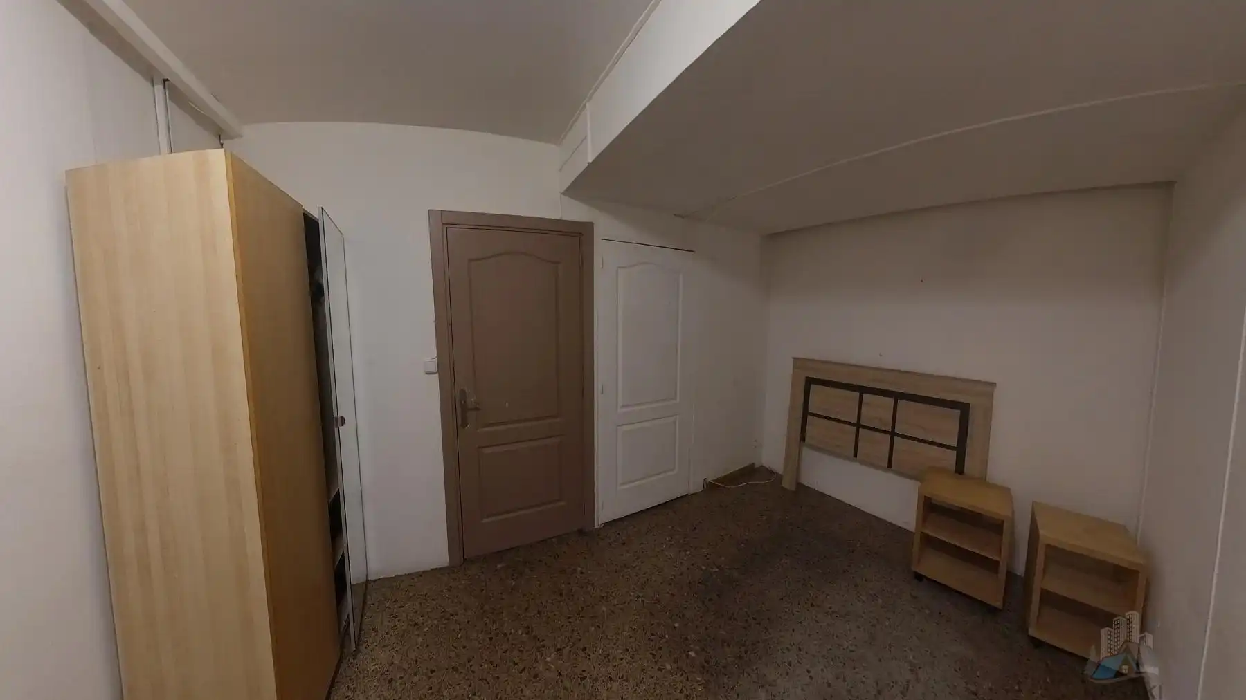 Wohnung zum Verkauf in Barcelona mit Balkon