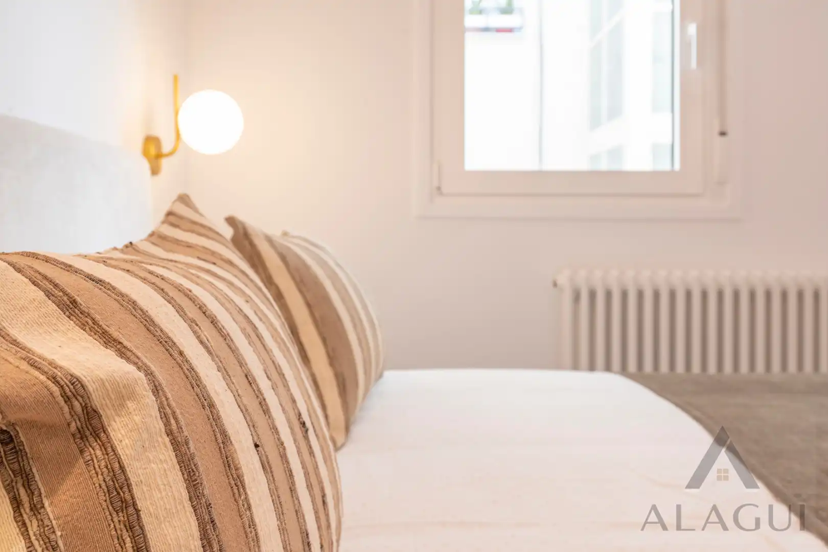 Habitación de Apartamento en venta en Madrid con Aire acondicionado, Calefacción y Amueblado