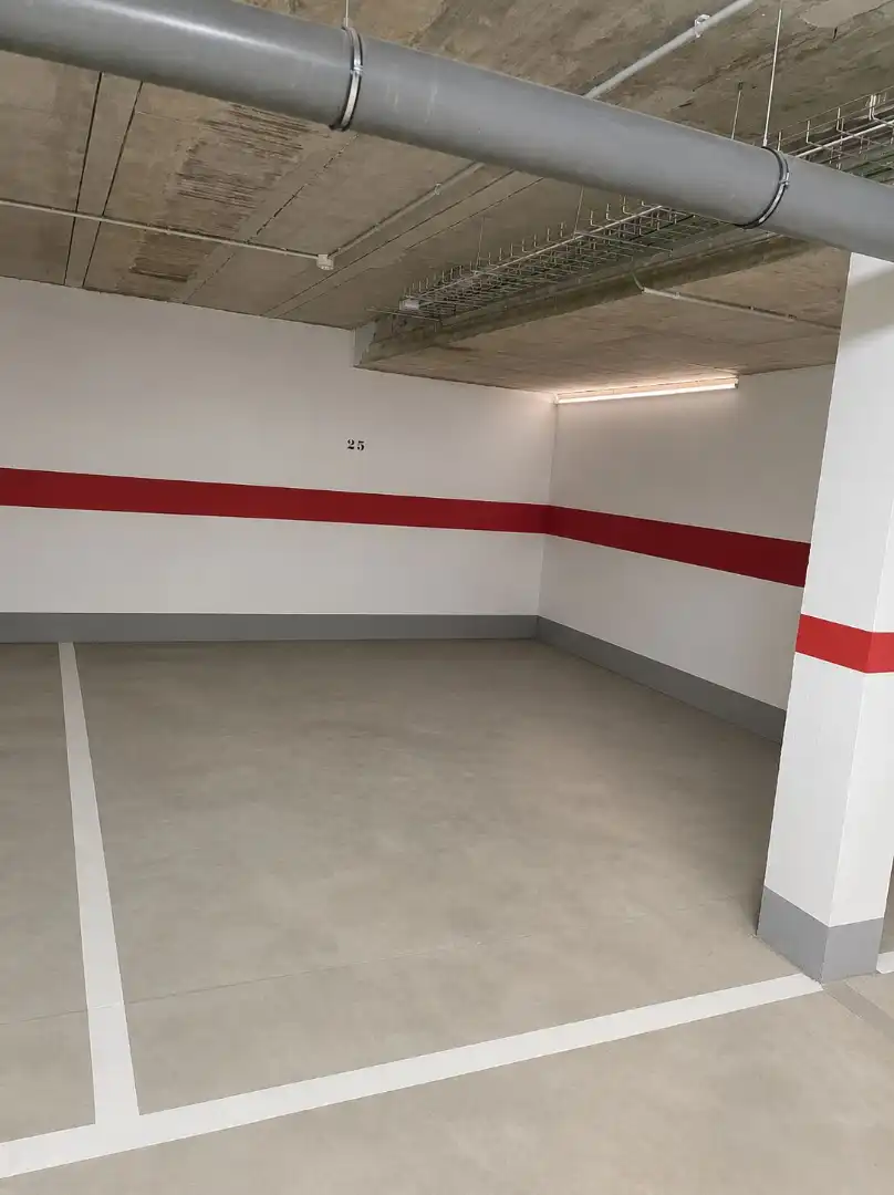 Parkplatz von Garage zur Miete in La Palma del Condado