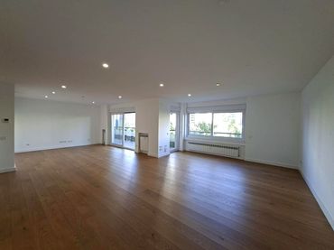 Wohnung mit Aufzug zum Verkauf in Paseo de la Castellana