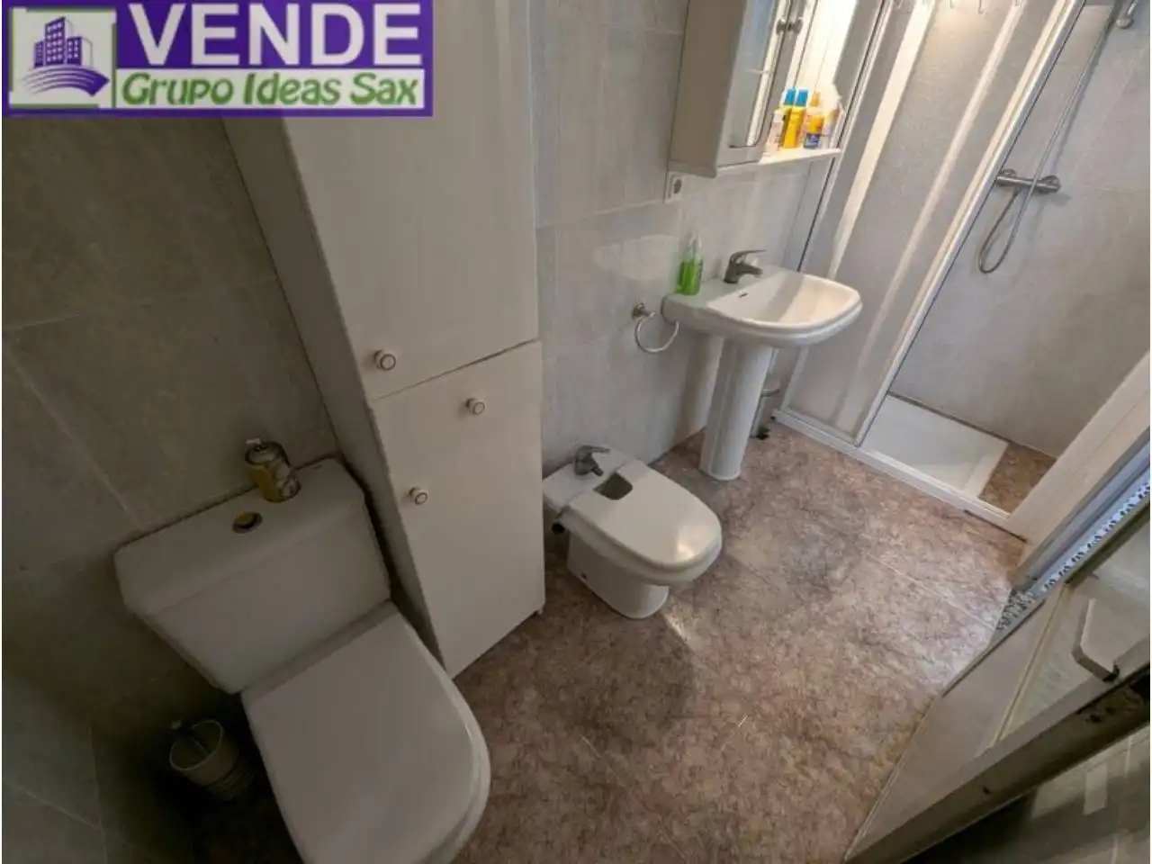 Bathroom of Flat for sale in Sax
