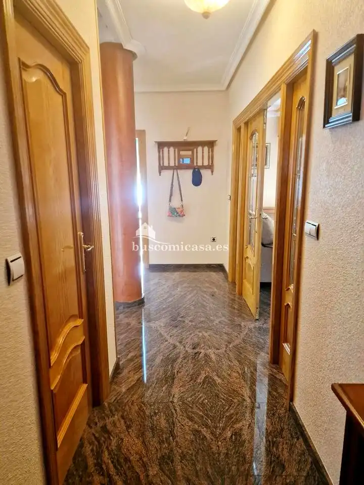 Casa adosada en venda en Torredelcampo amb Aire condicionat, Calefacció i Jardí privat