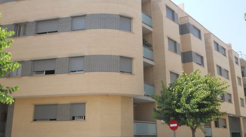 Amplio piso en Potries, Valencia con parking y buena luz