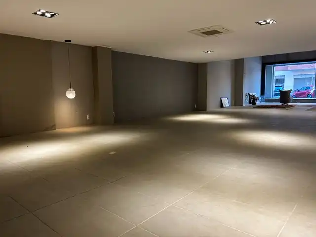 Local comercial en venda a Centre, imagen 8