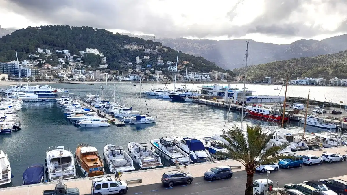 Exterior view of Duplexes for sale in Sóller  with Balcony