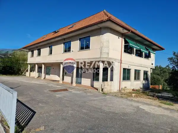 Industrial buildings for sale in Avenida do Aeroporto, Cabral - Candeán