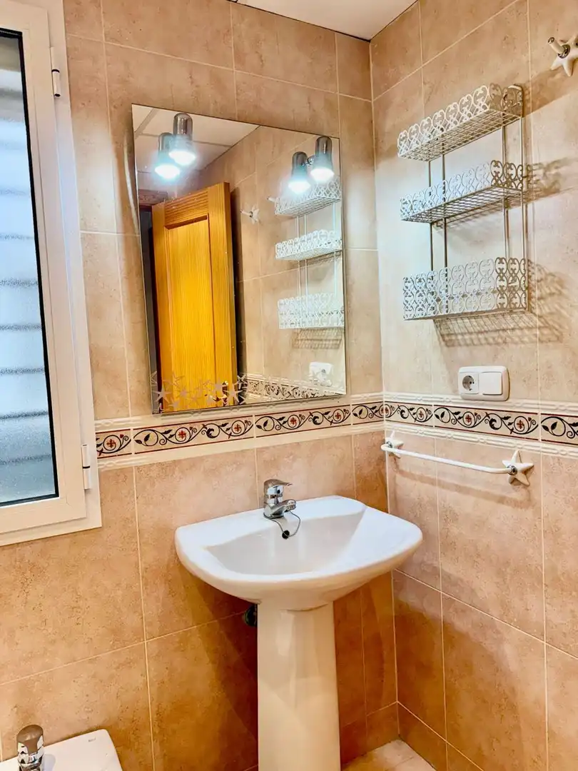 Bathroom of Apartments for sale in Málaga