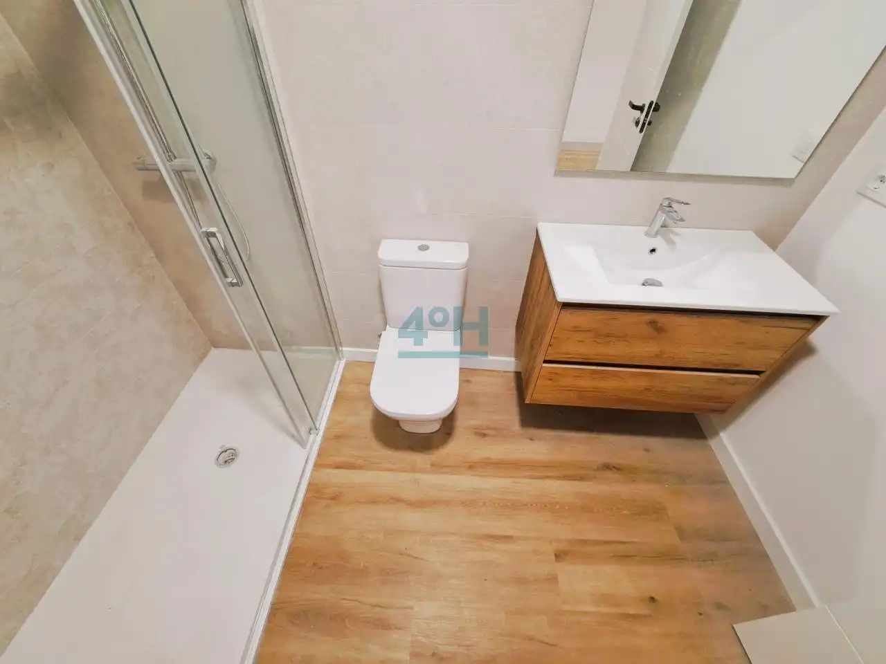 Bany de Apartament en venda en Ourense Capital  amb Calefacció i Terrassa