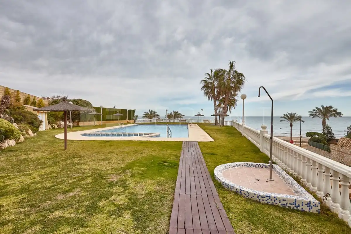 Swimming pool of Apartments for rent in El Campello  with Air Conditioner, Heating and Private garden