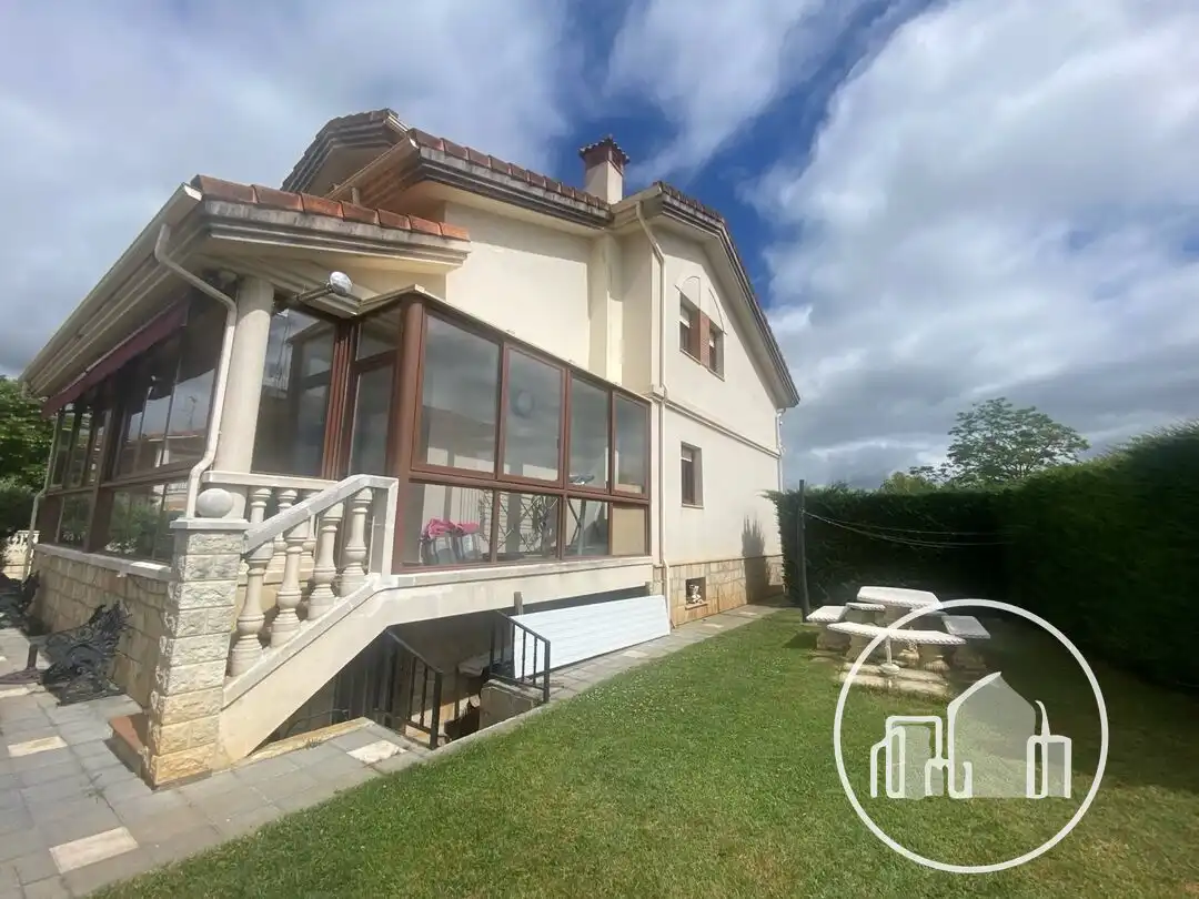 Chalet con jardín en venta en Villarcayo de Merindad de Castilla la Vieja, imagen 23